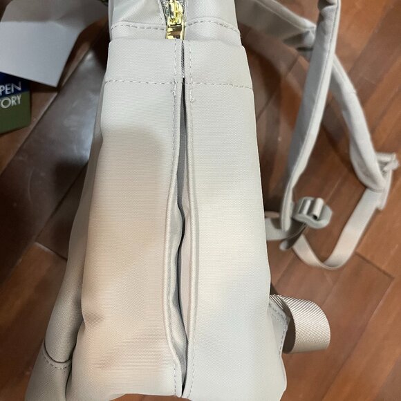 16" Commuter Backpack Laptop Backpack - Picture 12 of 13